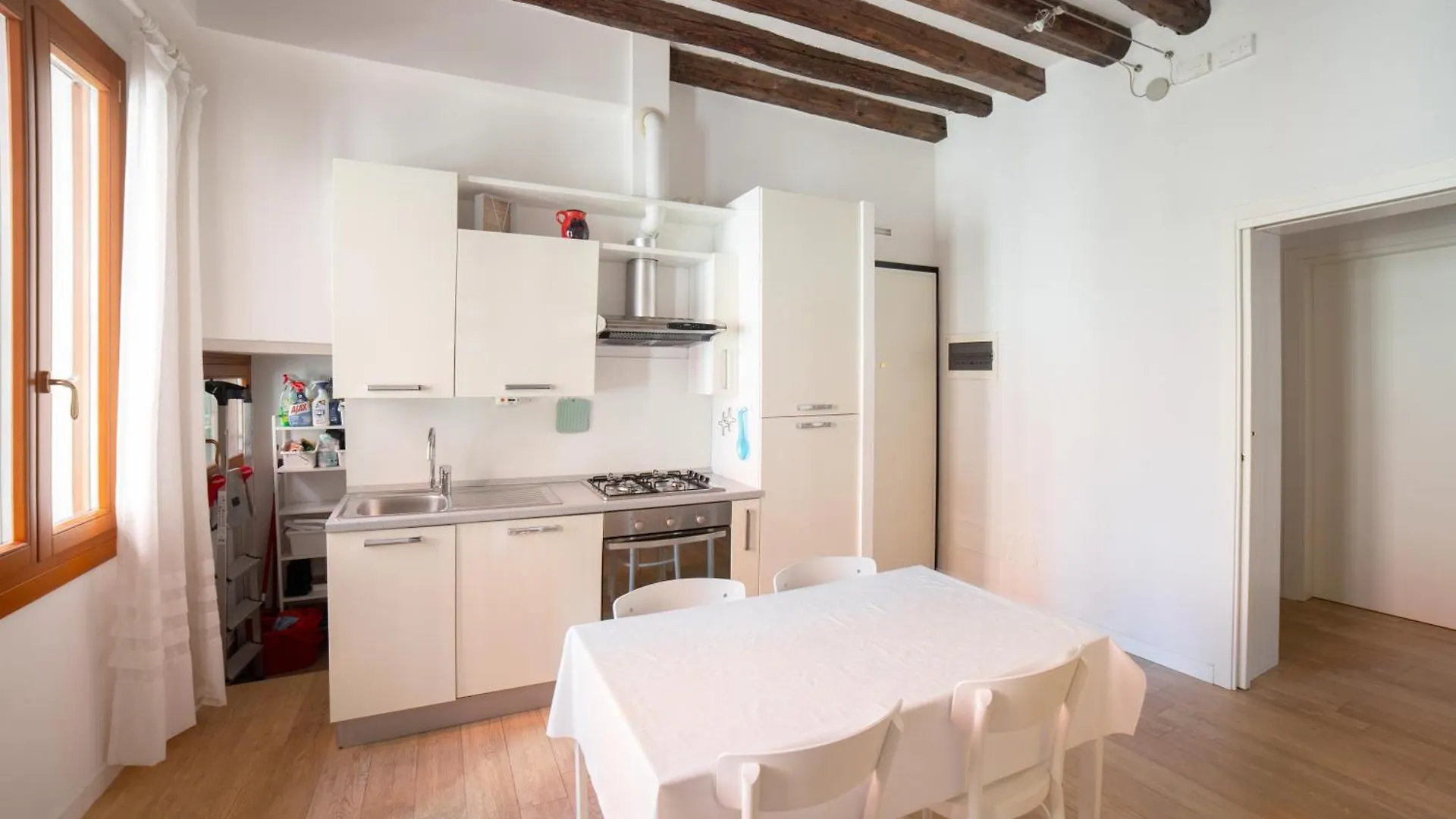 Apartment Ca Lion By Venicevillas, Vicino Biennale